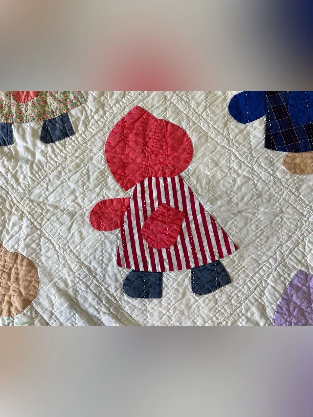 Vintage 1930s Sunbonnet Sue Quilt Hand Quilted Applique Feedsack Folk Art
